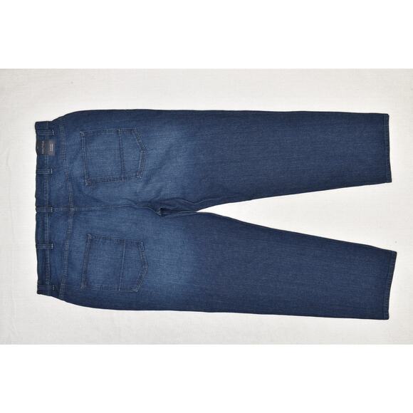 Men's Nautica Jeans Relaxed Fit Size 46x32 Dark Wash Stretch Blue Denim - Picture 1 of 8
